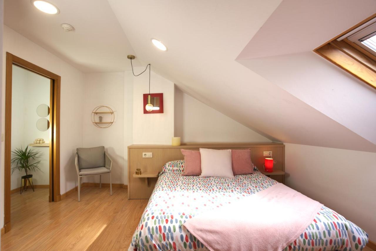 Vm Apartamentos Turisticos Santiago de Compostela Exterior photo